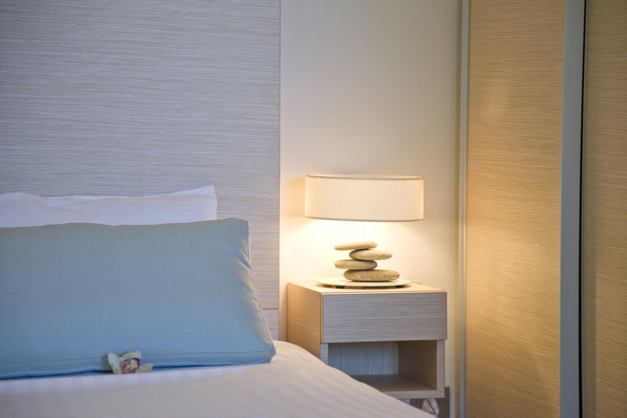 فندق كابو بيه بروتاراس المظهر الخارجي الصورة A bedside lamp