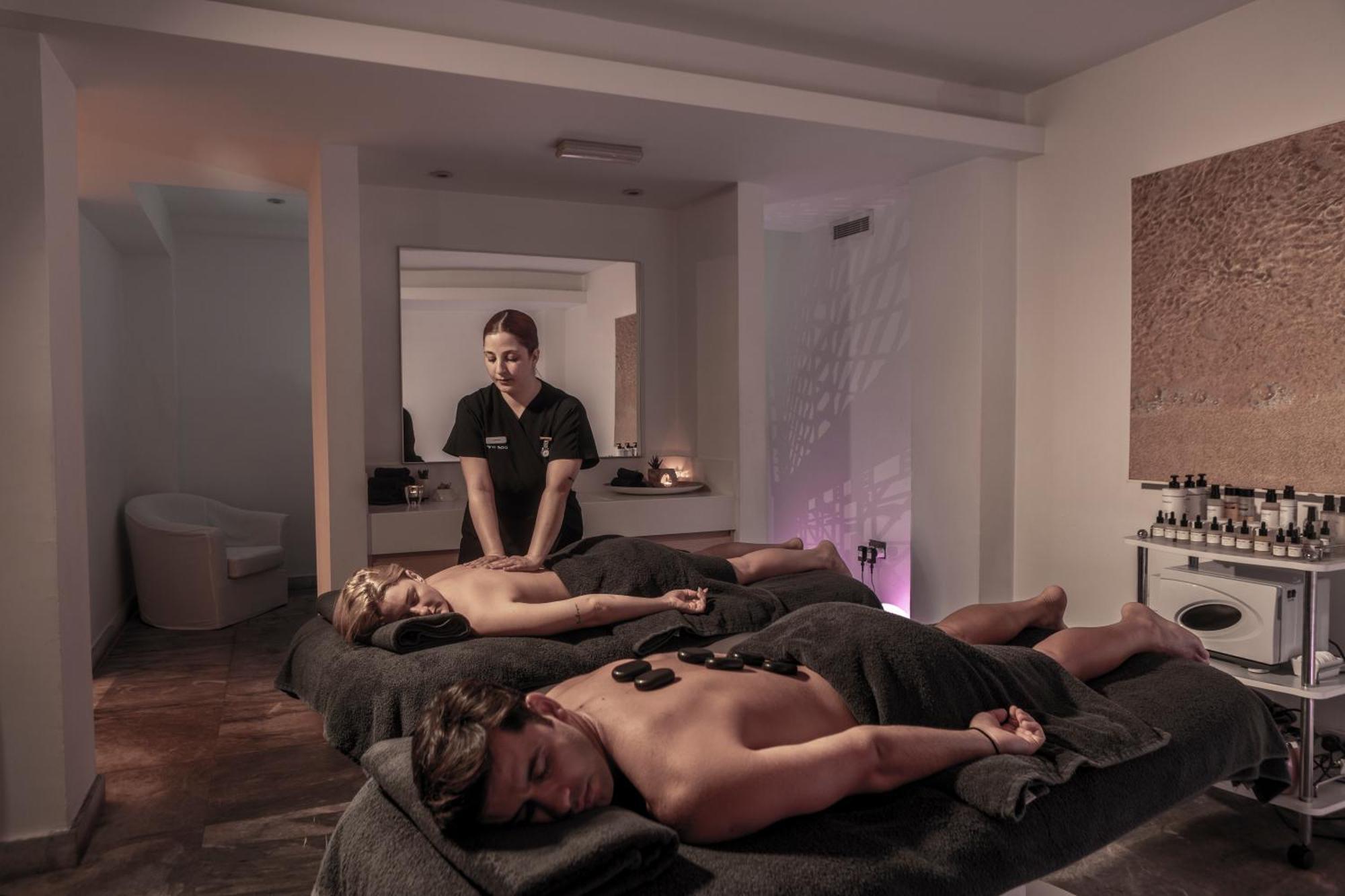 فندق كابو بيه بروتاراس المظهر الخارجي الصورة Hot stone massage